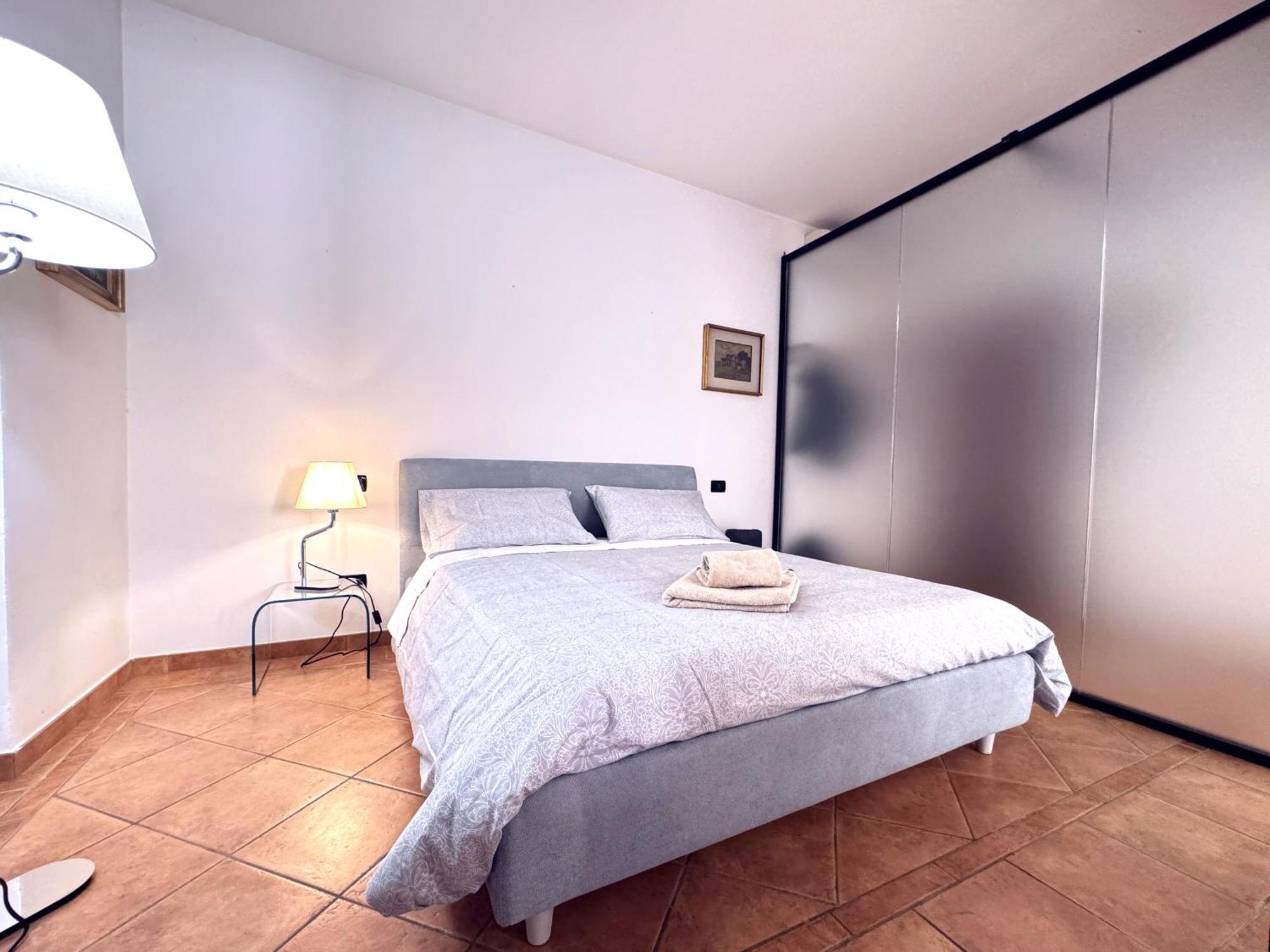 Apartamento Realkasa Towers View Bolonia Exterior foto